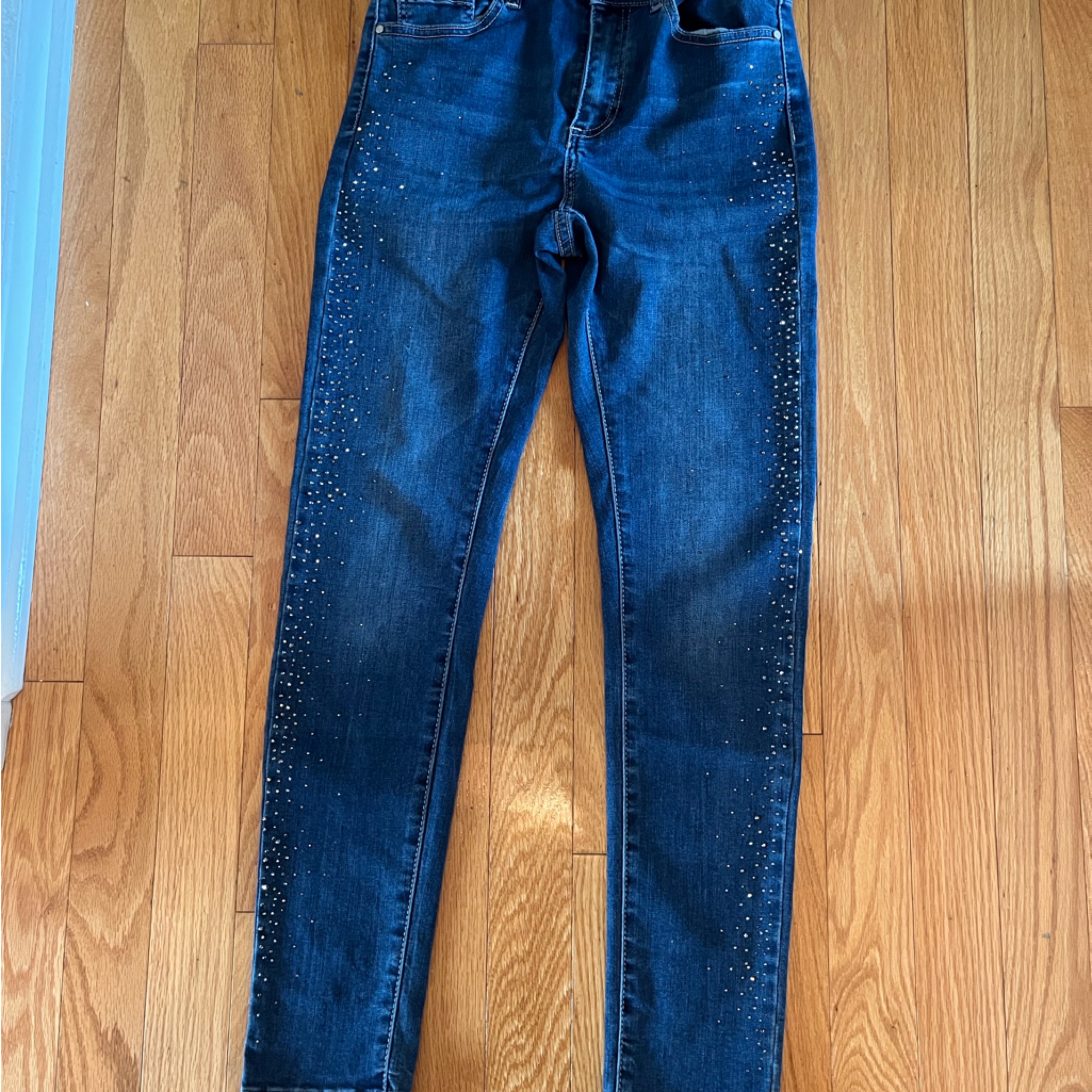 Frank Lyman Design Blue Skinny Jeans